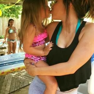 Meet your Posher, Ashlee